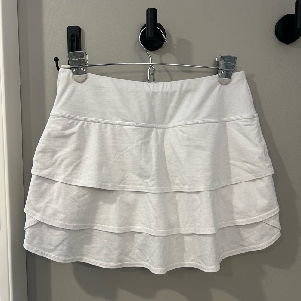 Athleta Tiered White Athletic Skort